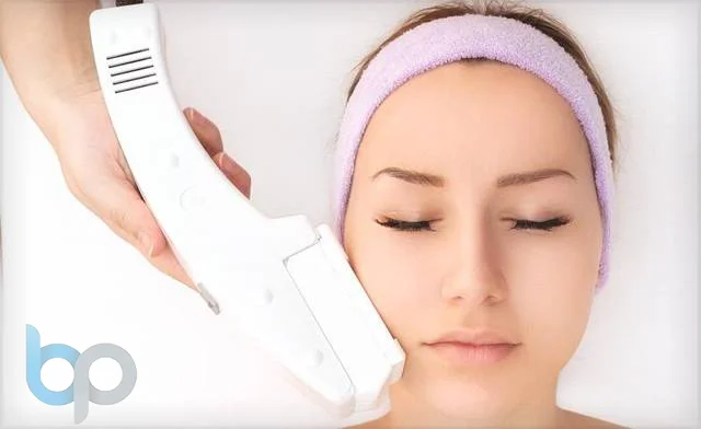 دستگاه لیفت صورت